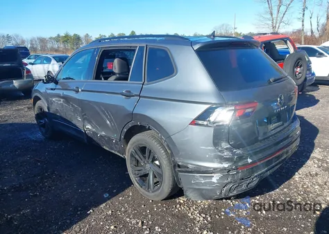 2023 Volkswagen Tiguan 2.0T Se R-Line Black из США, поврежденный, VIN 3VV8B7AX3PM042317